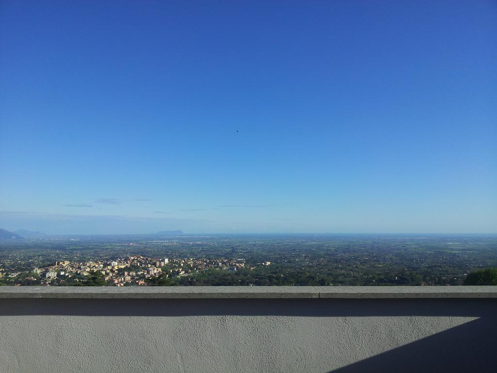 Agriturismo Il Falco Velletri Bilik gambar